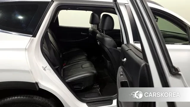 Hyundai The New Santa Fe 2022 Белый из Кореи, фото 3