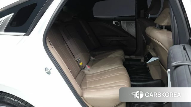 Kia K8 Hybrid 2022 Белый из Кореи, фото 3