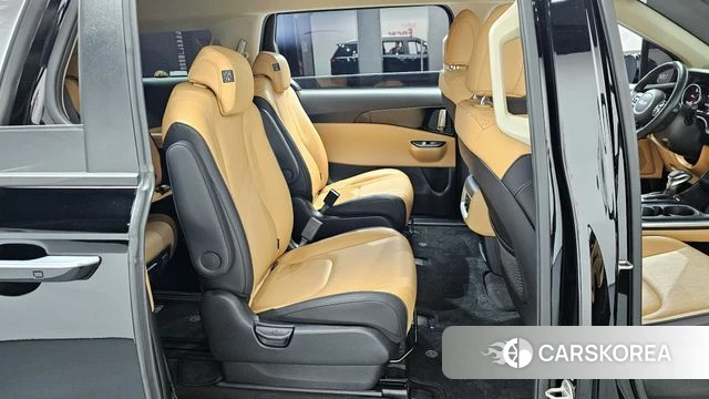 Kia Carnival 4th generation 2022 Черный из Кореи, фото 3