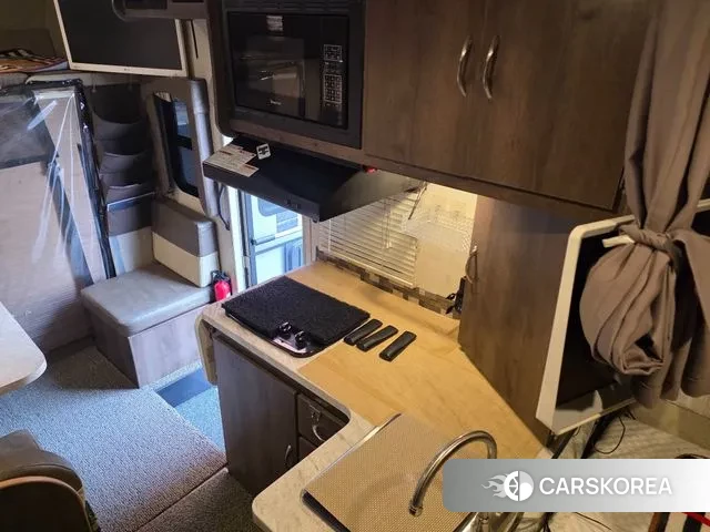 Ford Transit 2018 Жемчужный цвет из Кореи, фото 3