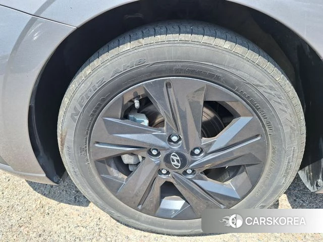 Hyundai Avante Hybrid (CN7) 2021 Серый из Кореи, фото 3