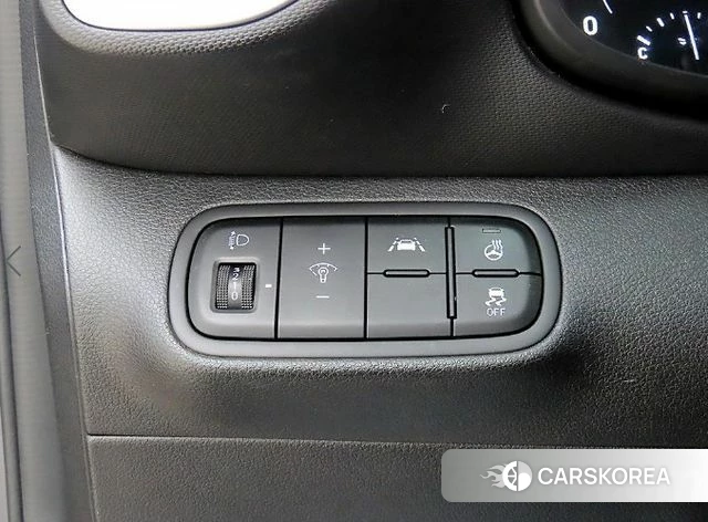 Hyundai Venue 2021 Синий из Кореи, фото 3