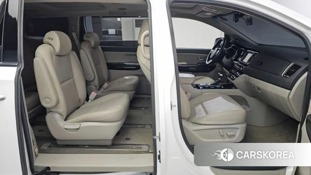 Kia The New Carnival 2019 Белый из Кореи, фото 3