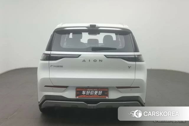Aian AION Y 2022 Белый из Китая, фото 3