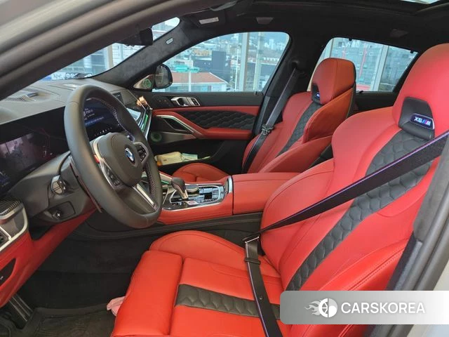 BMW X6M (G06) 2025 Серый из Кореи, фото 3