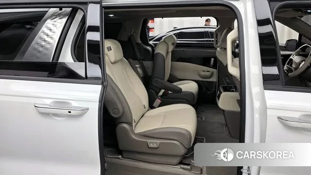Kia The New Carnival 4th Generation 2025 Белый из Кореи, фото 3