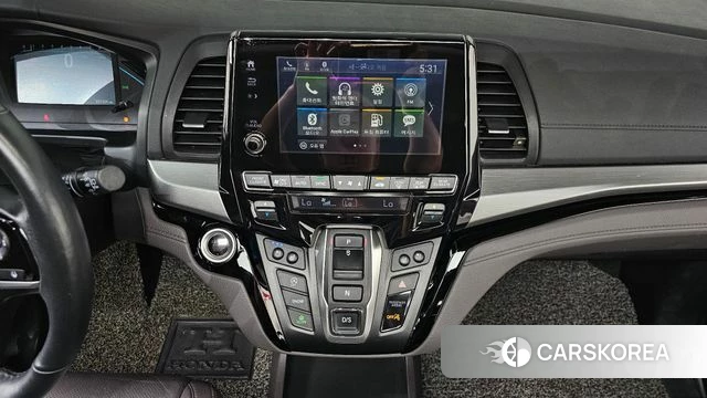 Honda Odyssey 2018 Серый из Кореи, фото 3
