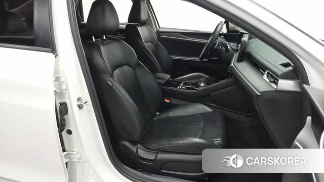 Kia K5 3rd generation 2021 Белый из Кореи, фото 3