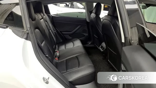 Tesla Model 3 2022 Белый из Кореи, фото 3