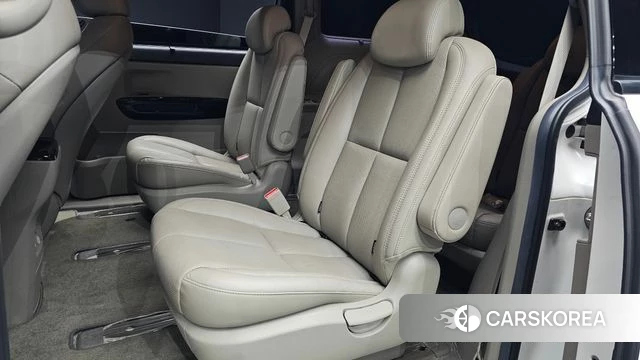 Kia The New Carnival 2019 Белый из Кореи, фото 3