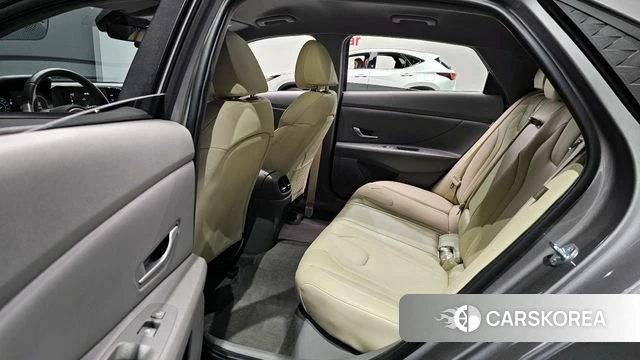 Hyundai The New Avante (CN7) 2023 Серый из Кореи, фото 3