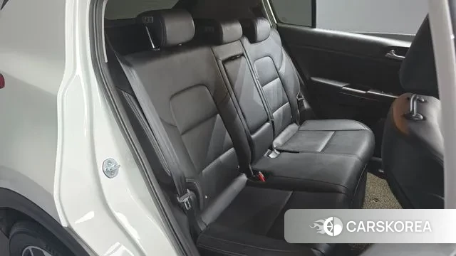 Kia Sportage The Bold 2018 Белый из Кореи, фото 3