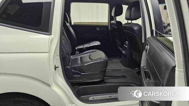 Ssangyong Korando Turismo id 4536810 из Кореи 3