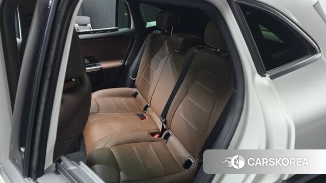 Mercedes-Benz GLA - Class H247 2021 Белый из Кореи, фото 3