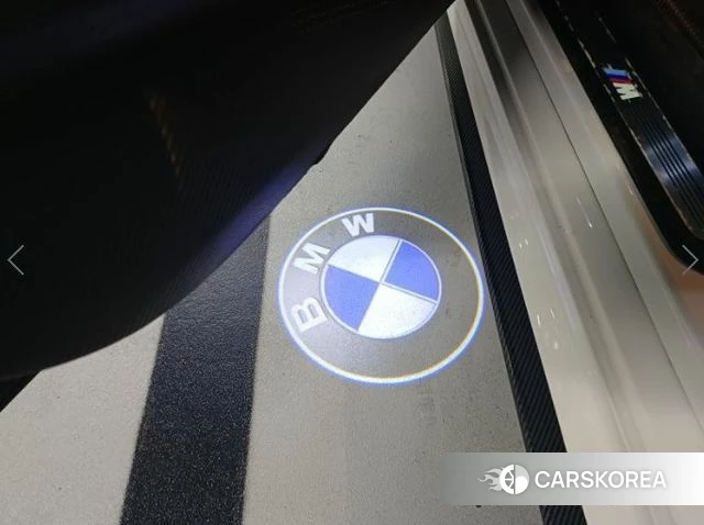 BMW 5 Series (G30) 2018 Белый из Кореи, фото 3