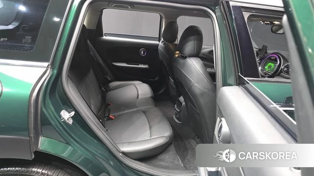Mini Cooper Clubman 2018 Темно-зеленый из Кореи, фото 3