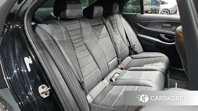 Mercedes-Benz E-Class W213 2022 Черный из Кореи, фото 3