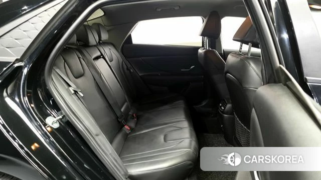 Hyundai The New Avante (CN7) 2023 Черный из Кореи, фото 3