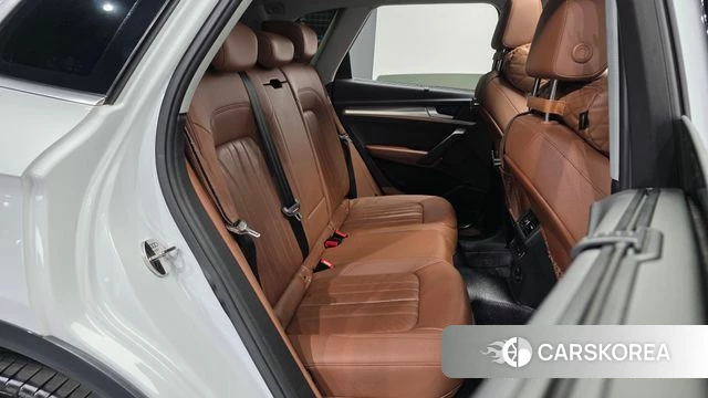 Audi Q5 (FY) 2023 Белый из Кореи, фото 3