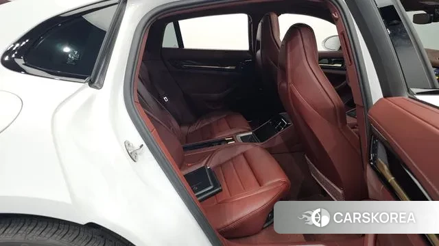 Porsche Panamera (972) 2024 Белый из Кореи, фото 3