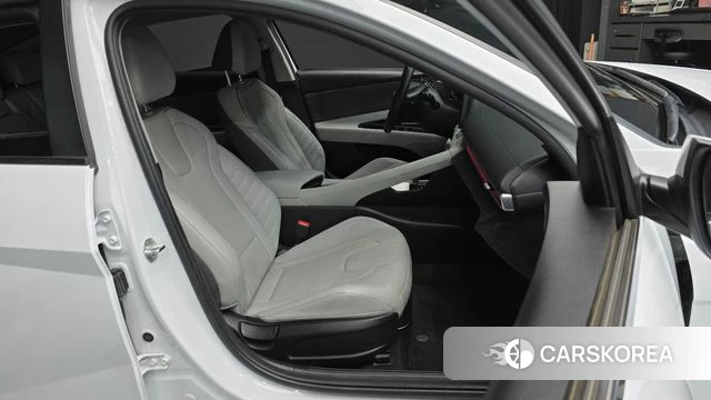 Hyundai Avante (CN7) 2021 Белый из Кореи, фото 3