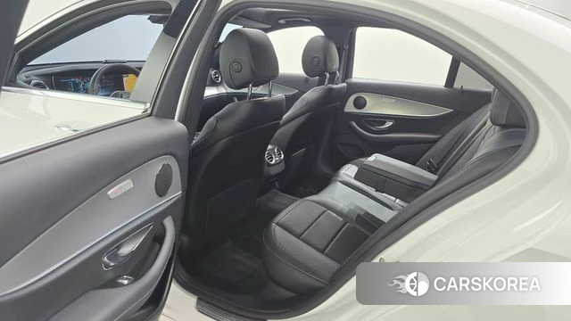 Mercedes-Benz E-Class W213 id 4525739 из Кореи 3