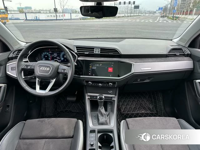 Audi Q3 2019 Темно-серый из Китая, фото 3