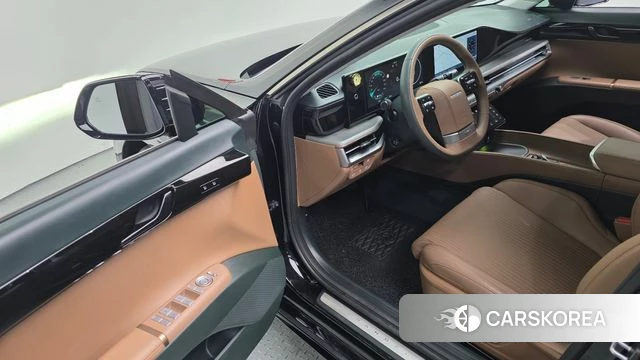 Hyundai Grandeur Hybrid (GN7) 2023 Черный из Кореи, фото 3