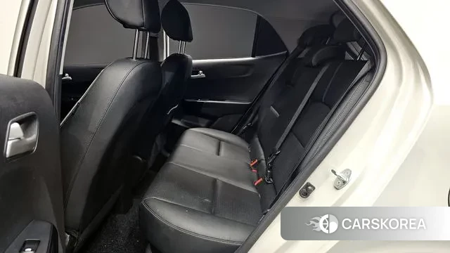 Kia Morning Urban (JA) 2023 Жемчужный цвет из Кореи, фото 3