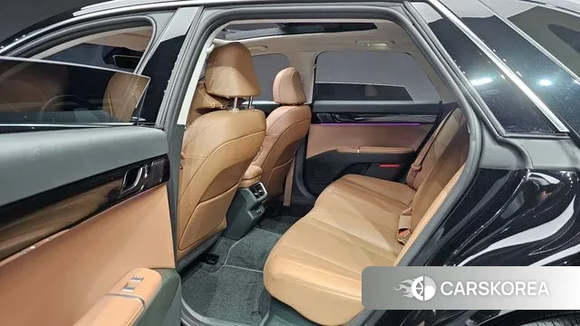 Hyundai Grandeur Hybrid (GN7) 2023 Черный из Кореи, фото 3