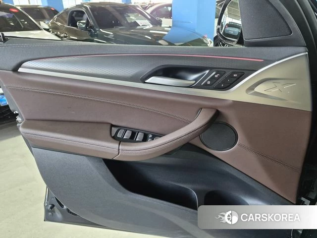 BMW X3 (G01) 2024 Черный из Кореи, фото 3