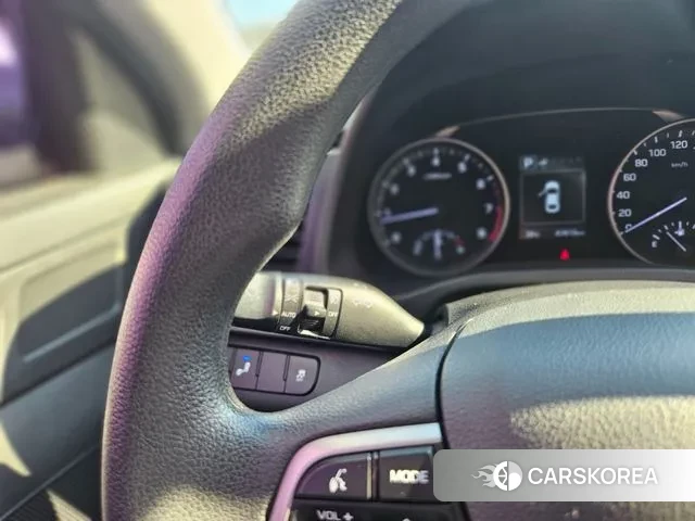 Hyundai Avante AD 2018 Серый из Кореи, фото 3