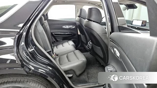 Genesis GV70 2021 Черный из Кореи, фото 3