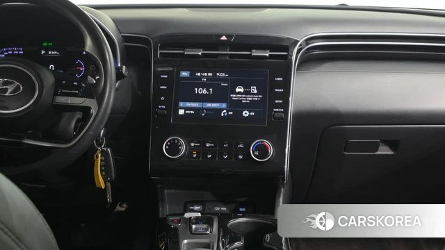 Hyundai Tucson (NX4) 2021 Серебряный из Кореи, фото 3
