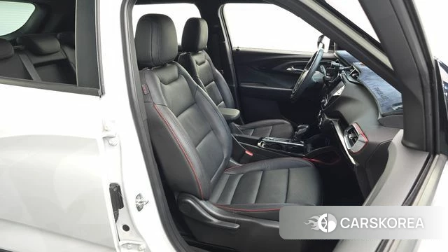Chevrolet (GM Daewoo) Trailblazer 2020 Белый из Кореи, фото 3