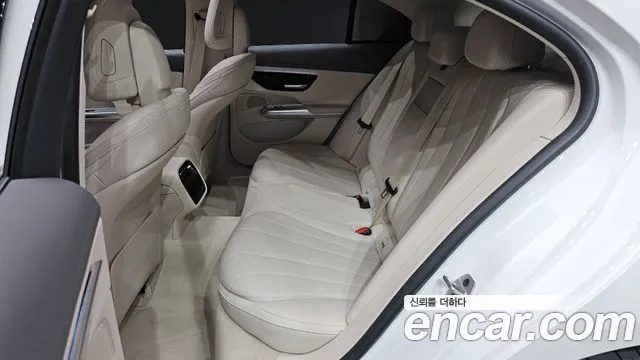 Mercedes-Benz E-Class W214 2024 Белый из Кореи, фото 3