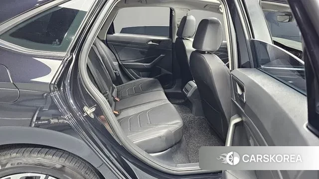 Volkswagen 7th Generation of Jetta 2022 Черный из Кореи, фото 3