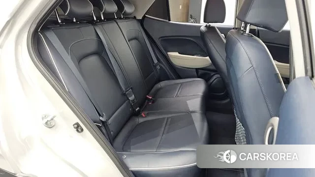 Hyundai Venue 2021 Серый из Кореи, фото 3