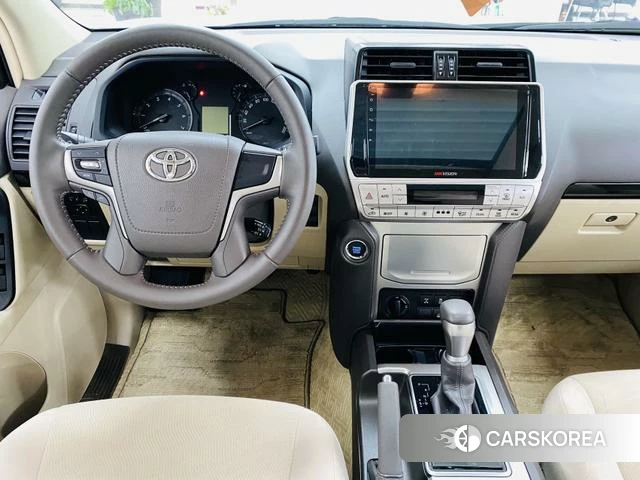 Toyota Prado (imported) 2023 Белый из Китая, фото 3
