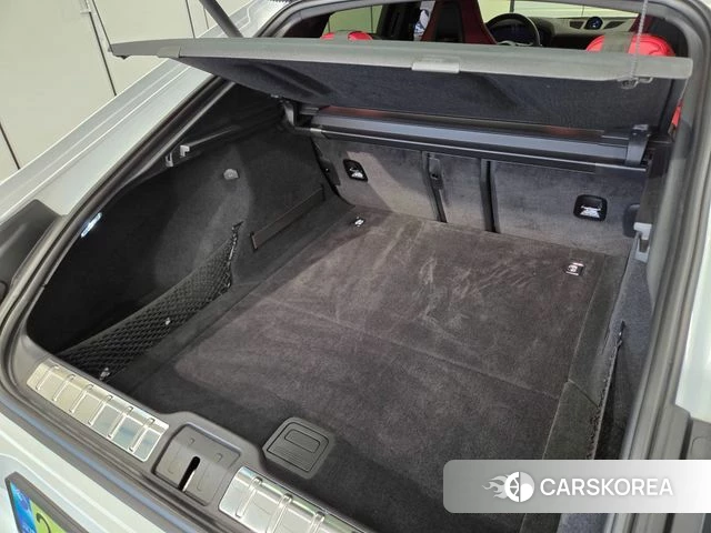 Porsche Panamera (976) 2024 Белый из Кореи, фото 3