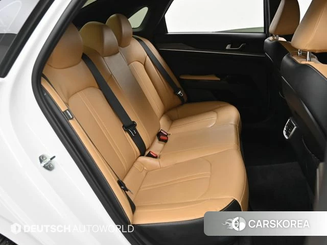 Kia K5 3rd generation 2022 Белый из Кореи, фото 3