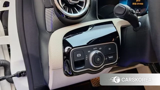 Mercedes-Benz A-Class W177 2020 Белый из Кореи, фото 3