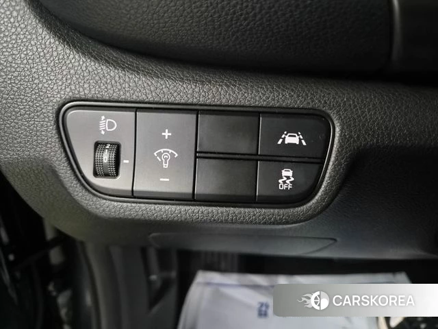 Kia Seltos 2022 Серый из Кореи, фото 3