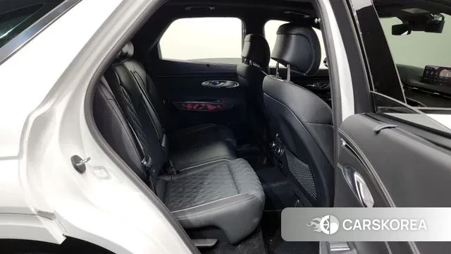 Genesis GV70 2021 Белый из Кореи, фото 3