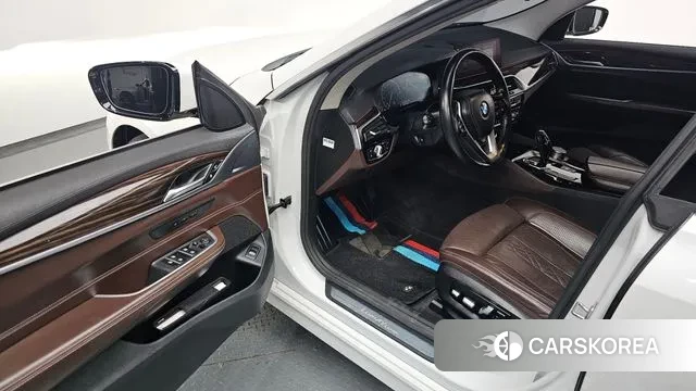 BMW 6 Series GT (G32) 2019 Белый из Кореи, фото 3