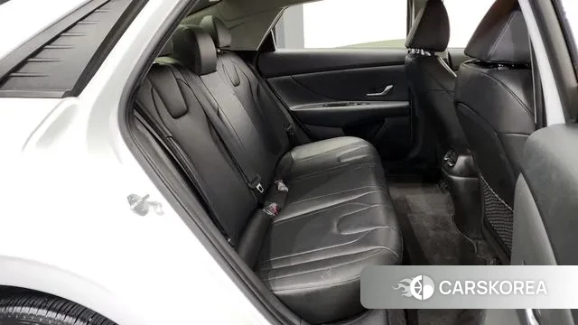 Hyundai Avante (CN7) 2022 Белый из Кореи, фото 3