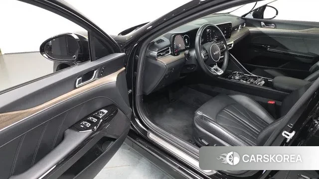 Kia K5 Hybrid 3rd Generation 2023 Черный из Кореи, фото 3