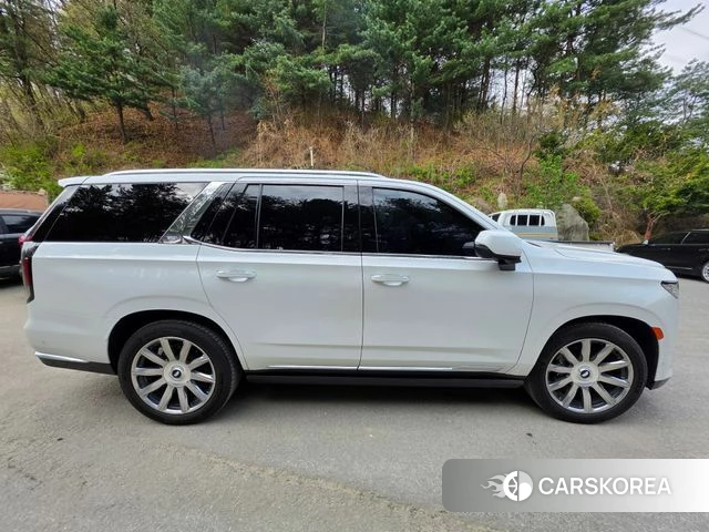 Cadillac Escalade 5th Generation 2023 Белый из Кореи, фото 3