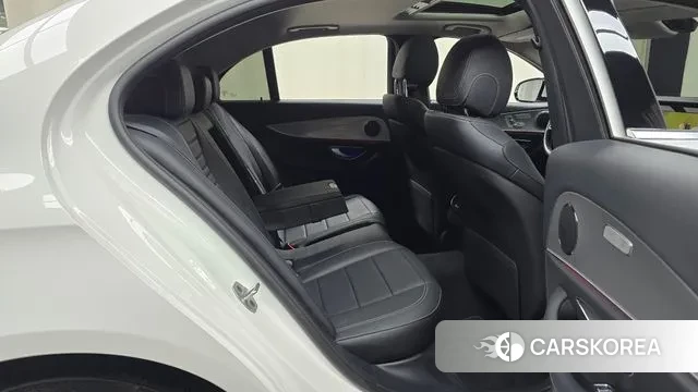 Mercedes-Benz E-Class W213 2019 Белый из Кореи, фото 3