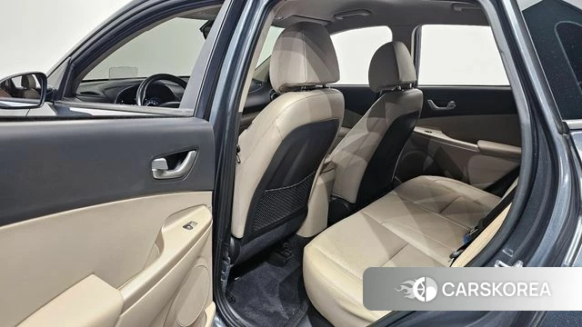 Hyundai Kona 2019 Серый из Кореи, фото 3